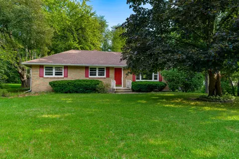 15642 E Il Route 72, Davis Junction, IL 61020