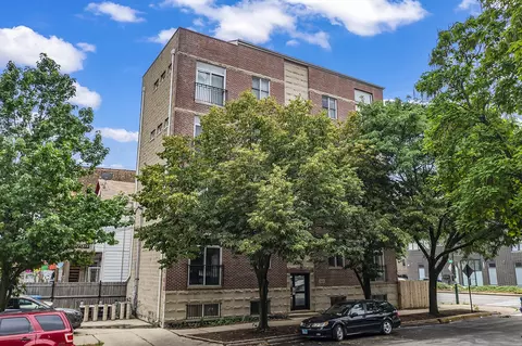 1535 W Ohio St #1, Chicago, IL 60642