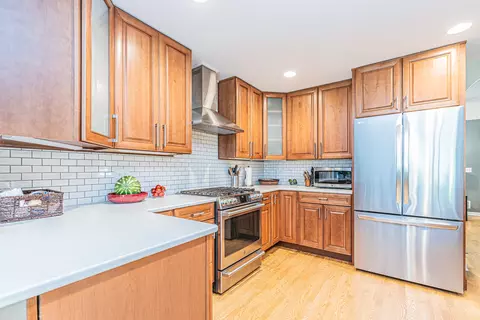 306 N Kent Rd, Mchenry, IL 60051 photo 11