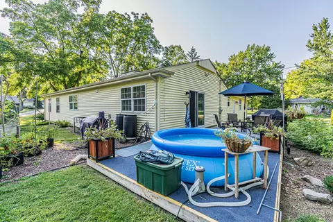 306 N Kent Rd, Mchenry, IL 60051 photo 35