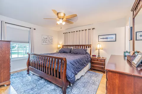 306 N Kent Rd, Mchenry, IL 60051 photo 21