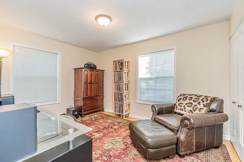 306 N Kent Rd, Mchenry, IL 60051 photo 23