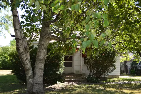 1 N305 Morse St, Carol Stream, IL 60188