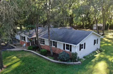1575 N Rollin Ln, Coal City, IL 60416