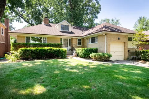 519 Austin Ave, Park Ridge, IL 60068