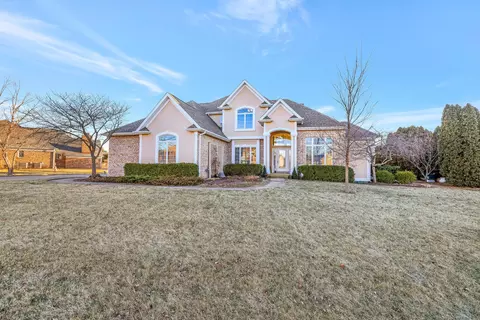 1503 Waterford Pl, Champaign, IL 61821