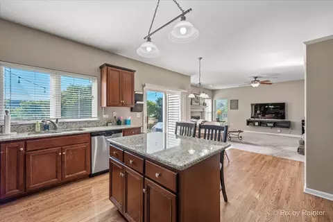 26658 Lindengate Cir, Plainfield, IL 60585 photo 7