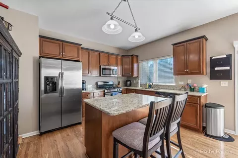 26658 Lindengate Cir, Plainfield, IL 60585 photo 5