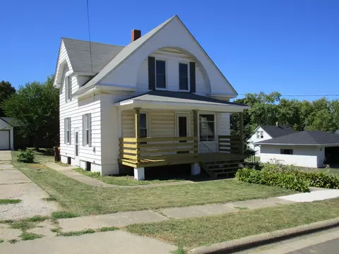 617 High St, Pecatonica, IL 61063