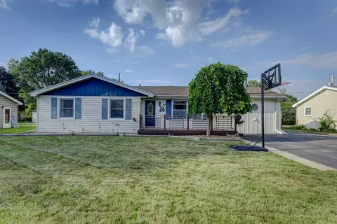 54 Dennison Dr, Bourbonnais, IL 60914
