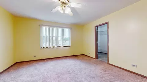 2625 E Martha Pl, Burnham, IL 60633 photo 15