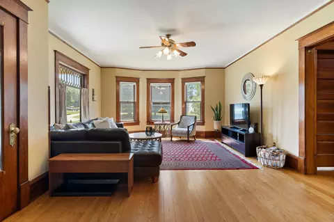 207 S Hayes St, Philo, IL 61864 photo 7