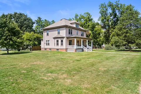207 S Hayes St, Philo, IL 61864 photo 39