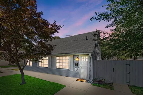 1745 W Bourbonnais St, Kankakee, IL 60901