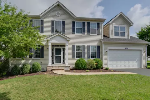 301 Furlong St, Oswego, IL 60543