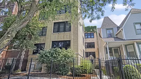 2951 N Talman Ave #3F, Chicago, IL 60618