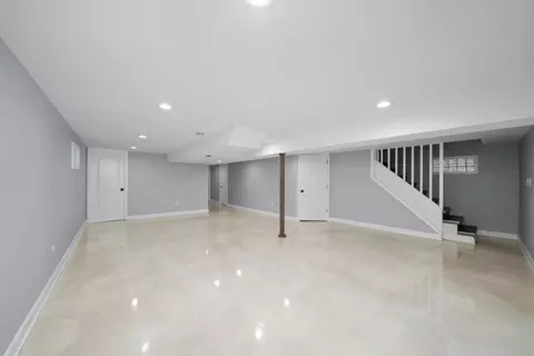 1913 E 93rd St, Chicago, IL 60617 photo 17