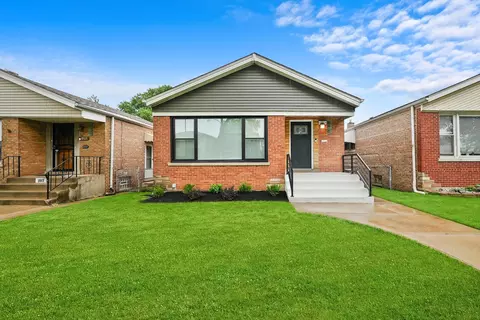 1913 E 93rd St, Chicago, IL 60617