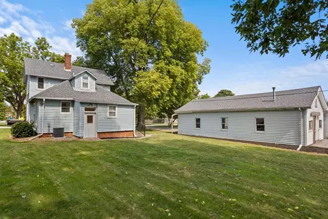 107 W Fillmore St, Philo, IL 61864 photo 5