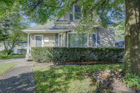 18410 Palmer Ave, Homewood, IL 60430