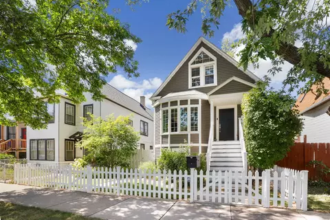 4144 N Sacramento Ave, Chicago, IL 60618