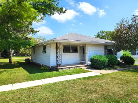 602 Center St, Mazon, IL 60444
