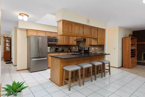 1446 Abourndale Ct, Wheeling, IL 60090 photo 5