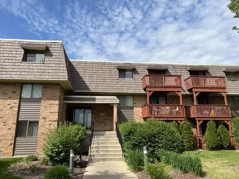 1905 Tall Oaks Dr #1606, Aurora, IL 60505