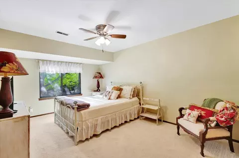 2116 Sunview Dr #2116, Champaign, IL 61821 photo 17