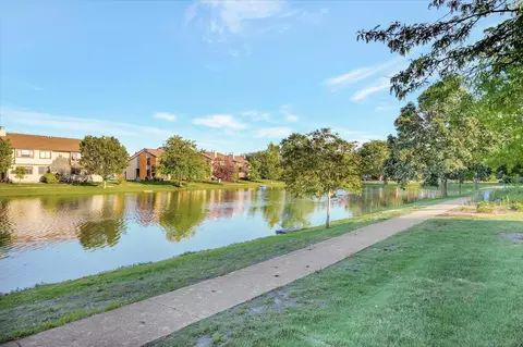 2116 Sunview Dr #2116, Champaign, IL 61821 photo 32