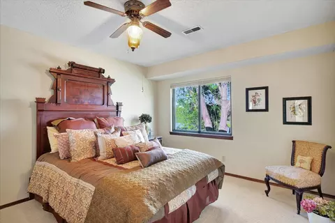 2116 Sunview Dr #2116, Champaign, IL 61821 photo 21