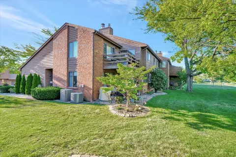 2116 Sunview Dr #2116, Champaign, IL 61821 photo 27