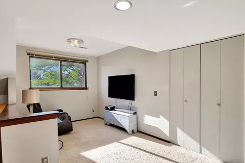 2116 Sunview Dr #2116, Champaign, IL 61821 photo 9