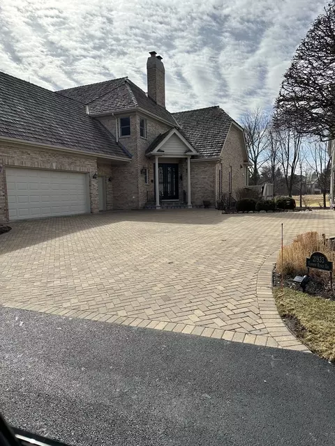 21925 W Vernon Ridge Dr #21925, Mundelein, IL 60060