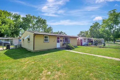 1508 Eater Dr, Rantoul, IL 61866 photo 2