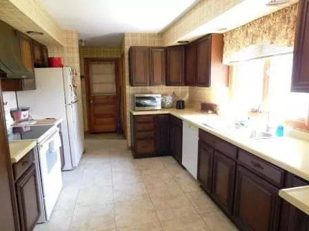 317 E Oak St, Chatsworth, IL 60921 photo 15