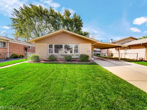 3609 W Scott Dr, Alsip, IL 60803