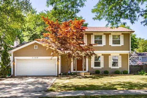 1150 Lockwood Ct W, Buffalo Grove, IL 60089