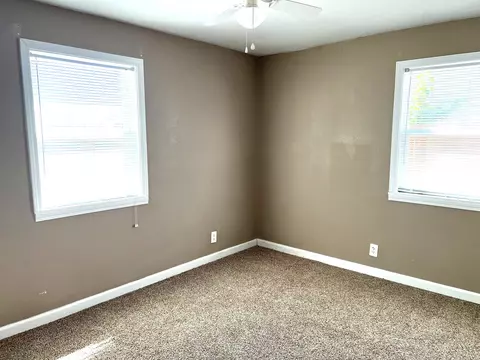 413 E Wabash Ave, Rantoul, IL 61866 photo 10