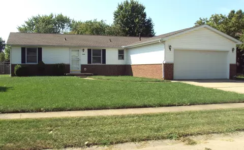 1070 North Dr, Rantoul, IL 61866