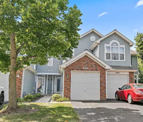 2042 Waverly Ln, Algonquin, IL 60102