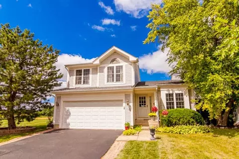 2348 Scott Ct, Round Lake Beach, IL 60073