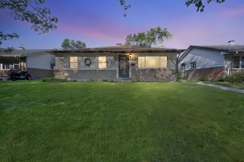 17106 Walter St, Lansing, IL 60438
