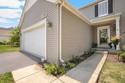 11608 Chesapeake Dr, Plainfield, IL 60585 photo 3