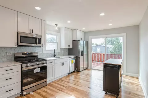 5657 Dover Rd, Oak Forest, IL 60452 photo 6