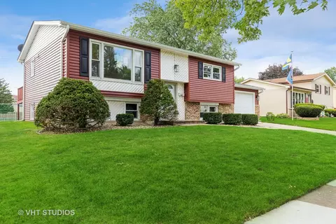 5657 Dover Rd, Oak Forest, IL 60452