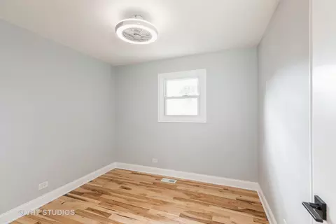 5657 Dover Rd, Oak Forest, IL 60452 photo 13