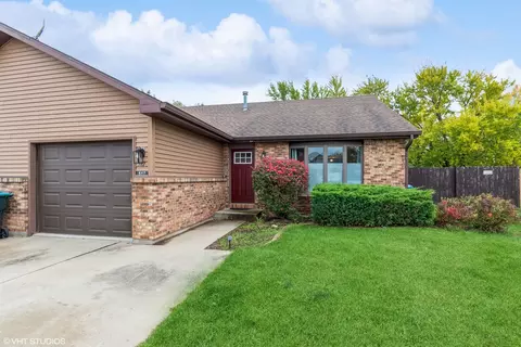 517 Elizabeth Dr, Coal City, IL 60416