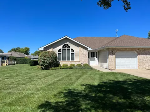 3103 Thomas Hickey Ave, Joliet, IL 60435