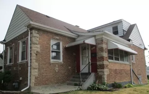 141 Morris Ave, Bellwood, IL 60104